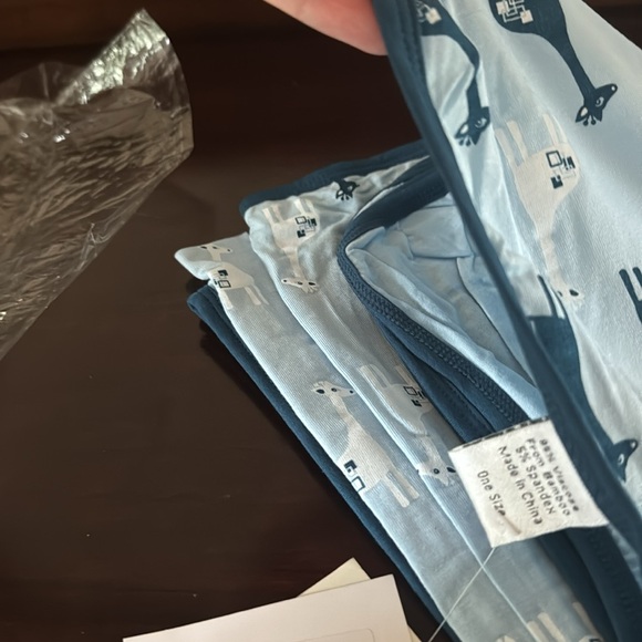 NWT Kickee Pants Swaddle Blanket - Picture 5 of 6